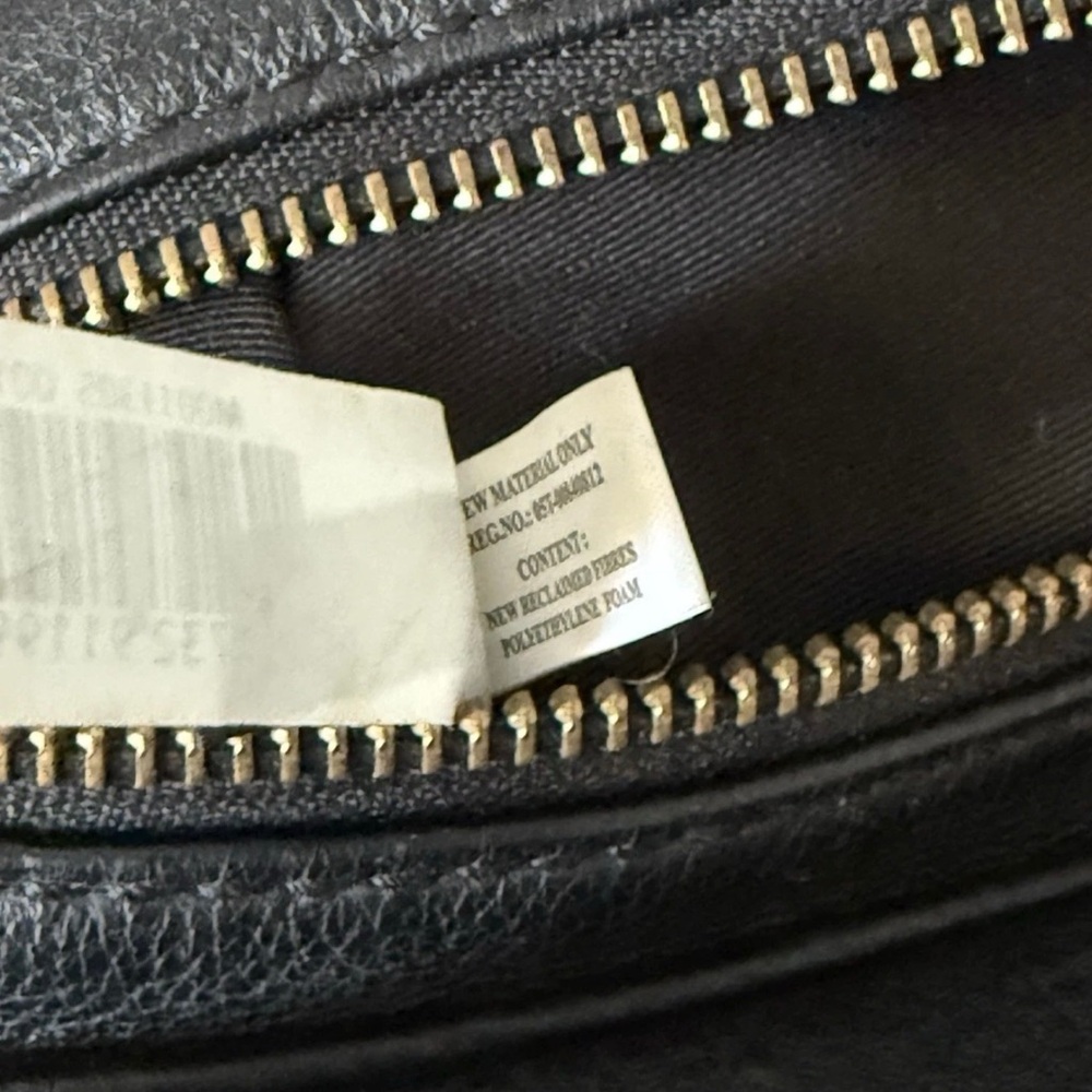 Marc Jacobs Black Pebbled Leather Satchel with Gold Plaque - Picture 3 of 15